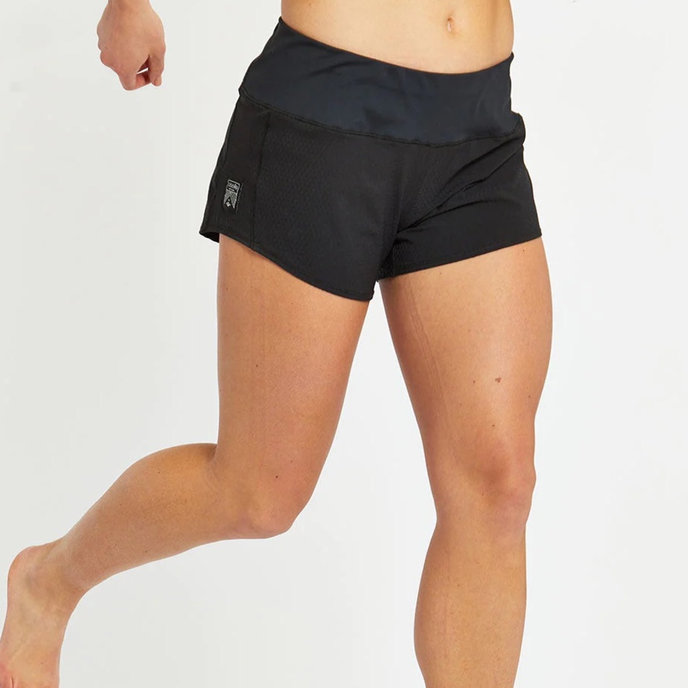 OISELLE ROGA SHORTS size Medium BLACK